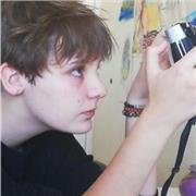 Etudiante en école d'arts.Propose cours dessin/arts pour enfants et pré-adolescents à domicile